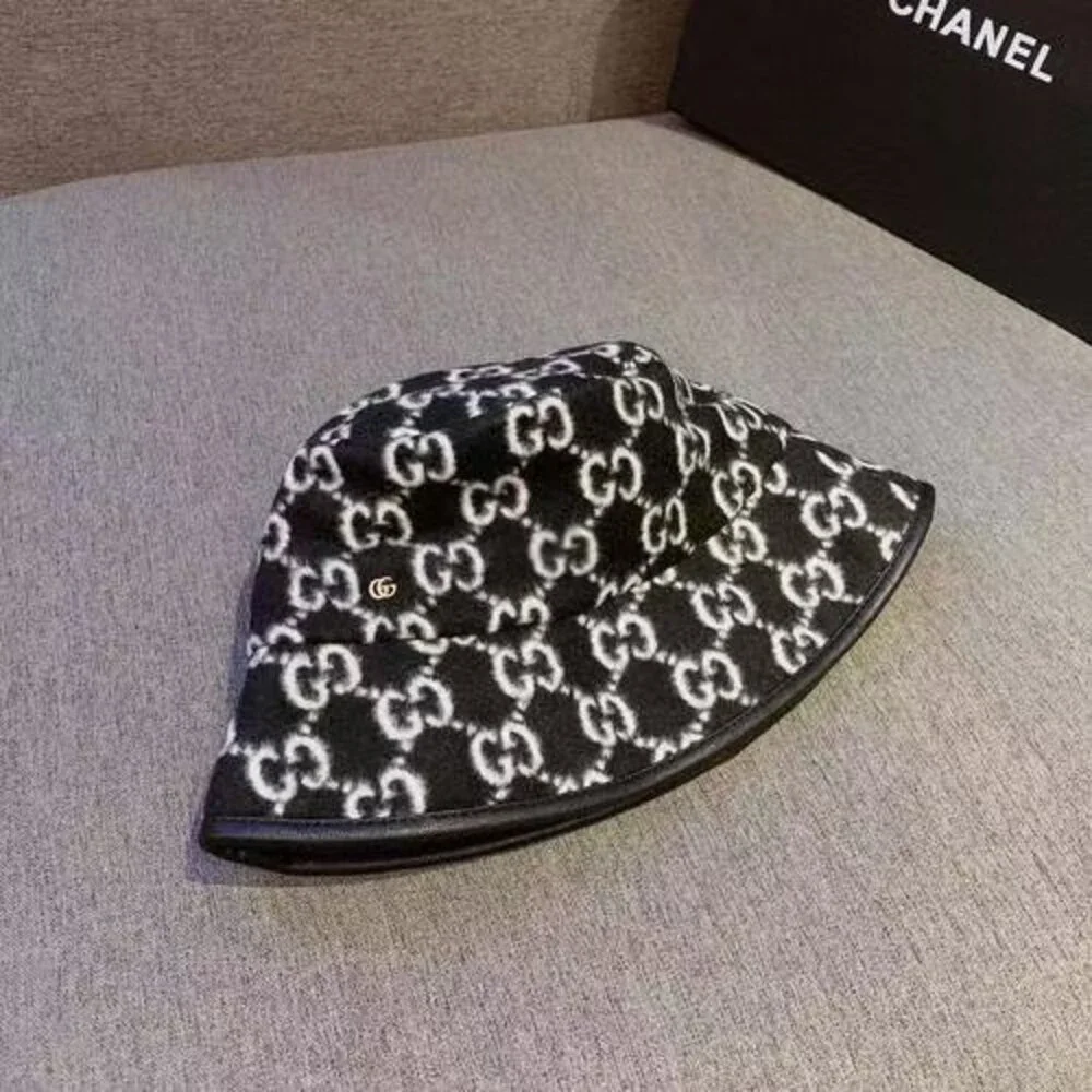 Gucci GG Pattern Wool Bucket Hat - Picture 1 of 4